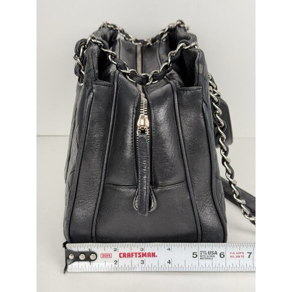 Chanel Timeless Tote Bag Black Leather - Picture 13 of 16